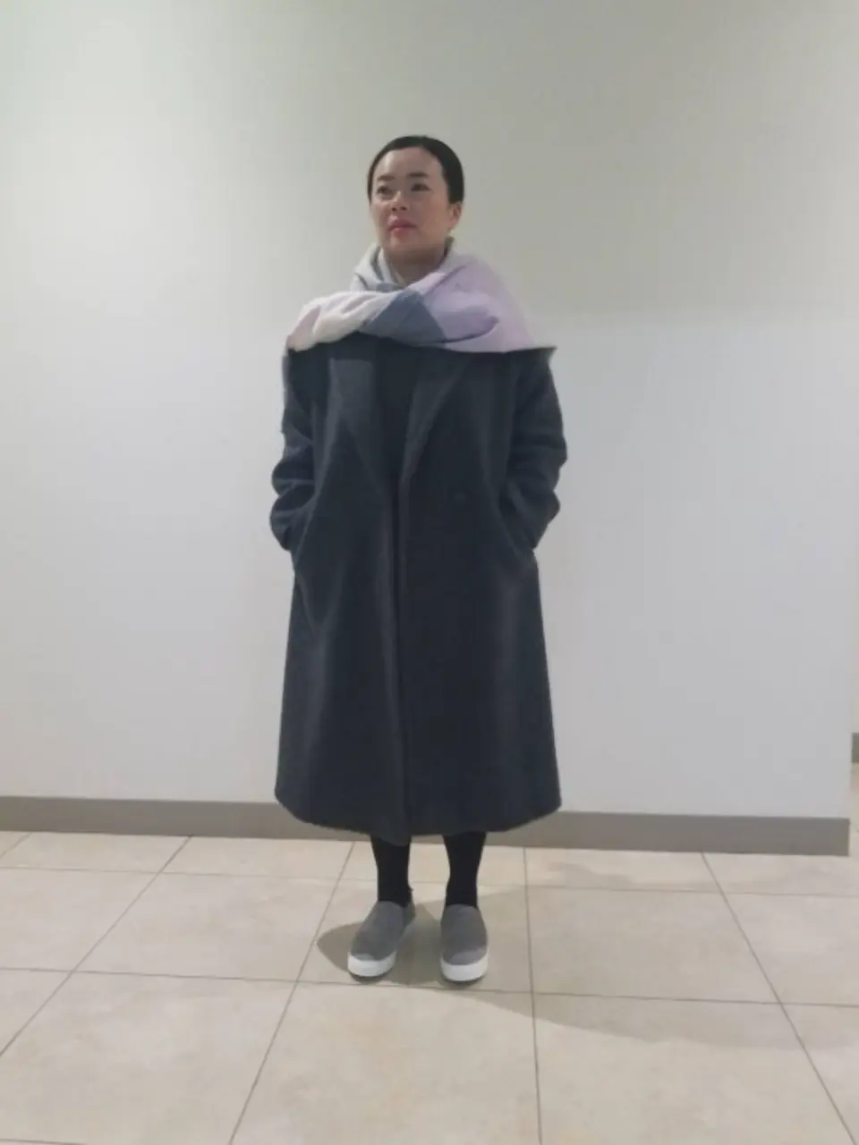  スタッフn コーディネート画像