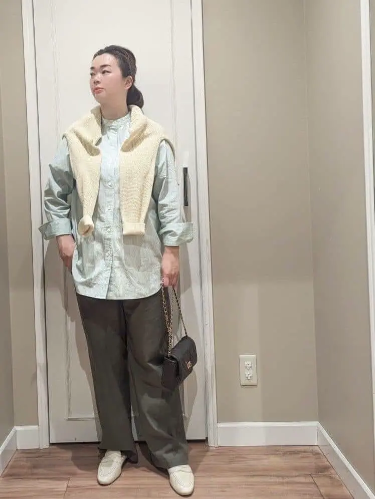 23区 L スタッフn コーディネート画像