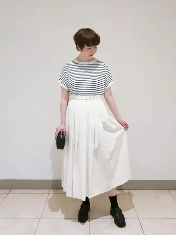 23区 L スタッフ コーディネート画像