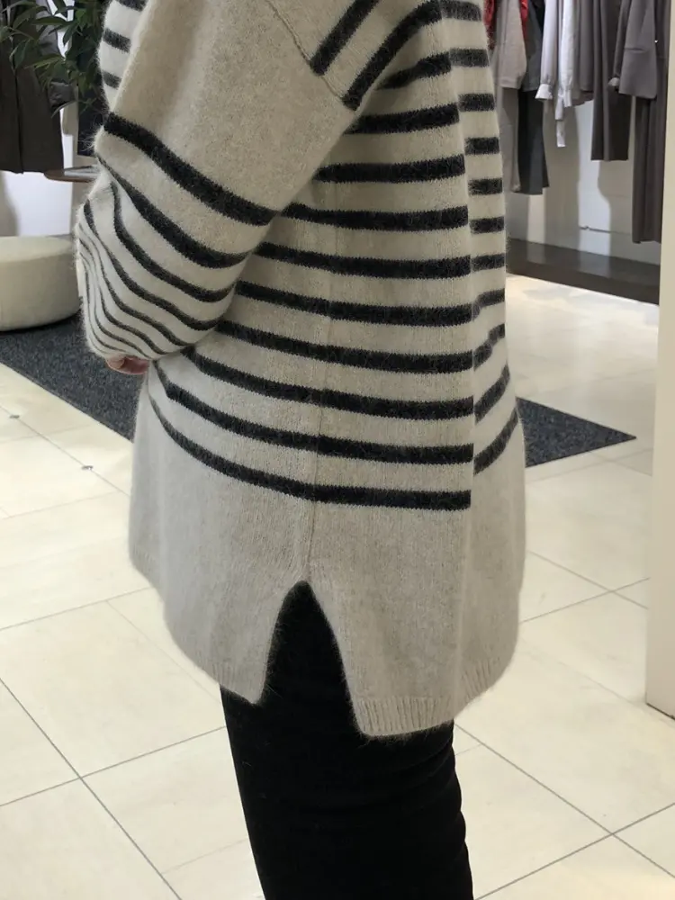 23区 L 鈴木 コーディネート画像