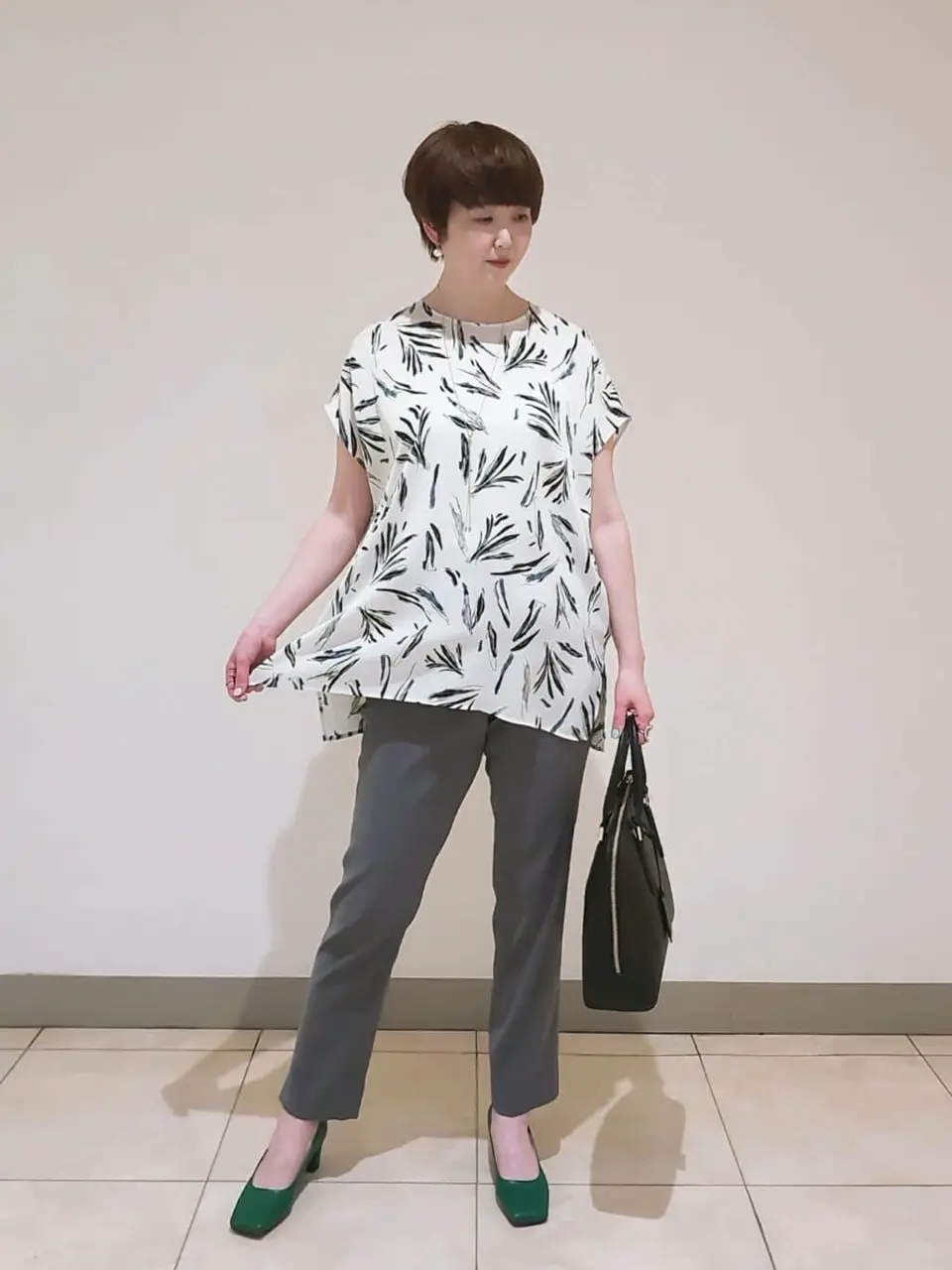 23区 L スタッフ コーディネート画像