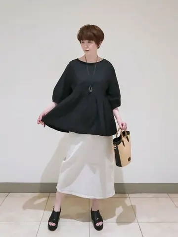 23区 L スタッフ コーディネート画像