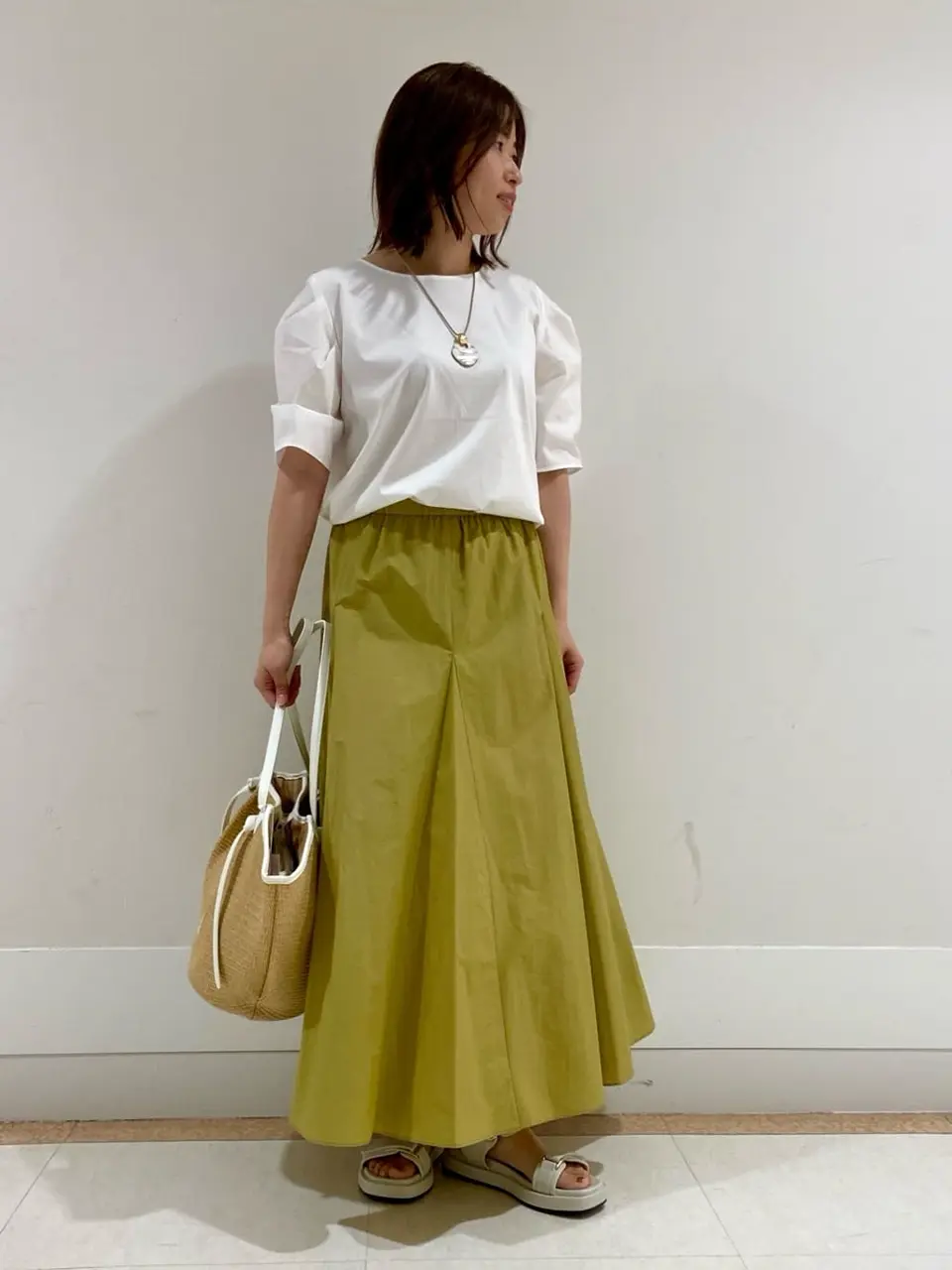  伊東 コーディネート画像