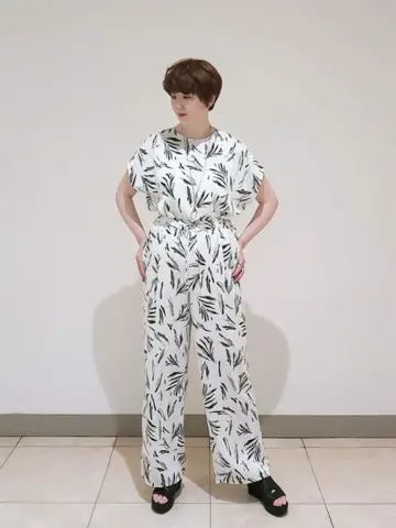 23区 L スタッフ コーディネート画像