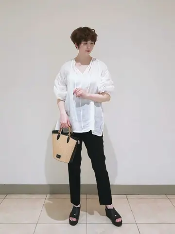 23区 L スタッフ コーディネート画像