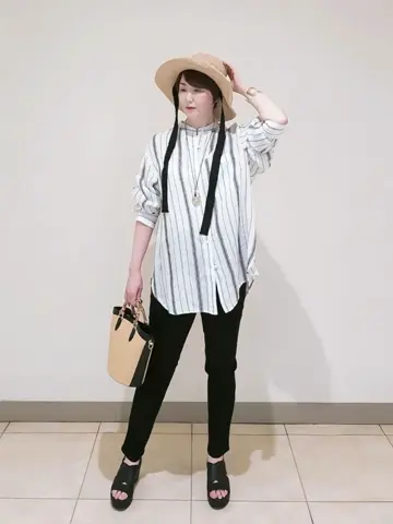 23区 L スタッフ コーディネート画像