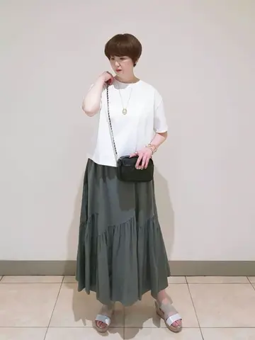 23区 L スタッフ コーディネート画像