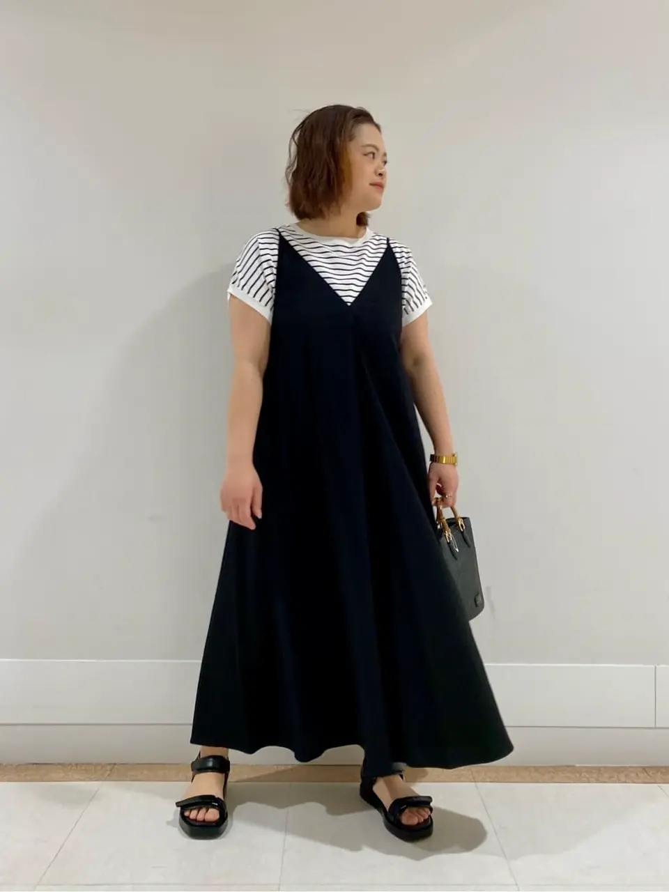  上山 コーディネート画像