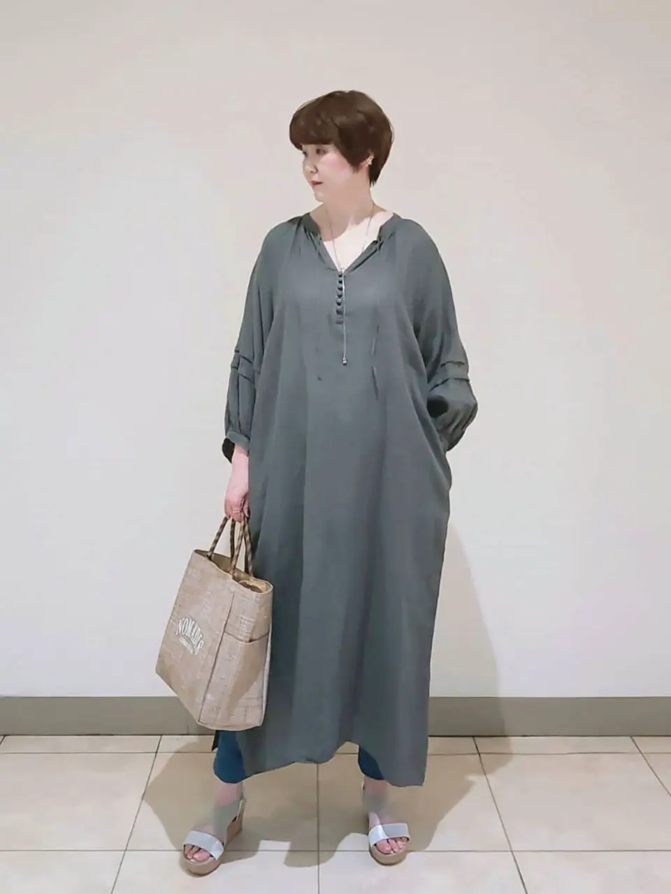 23区 L スタッフ コーディネート画像