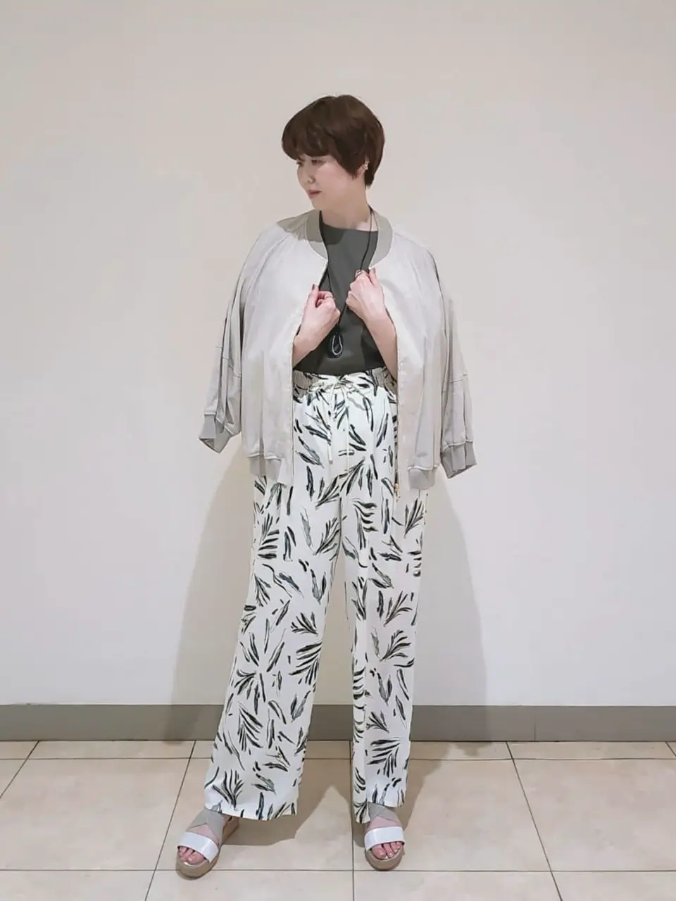 23区 L スタッフ コーディネート画像