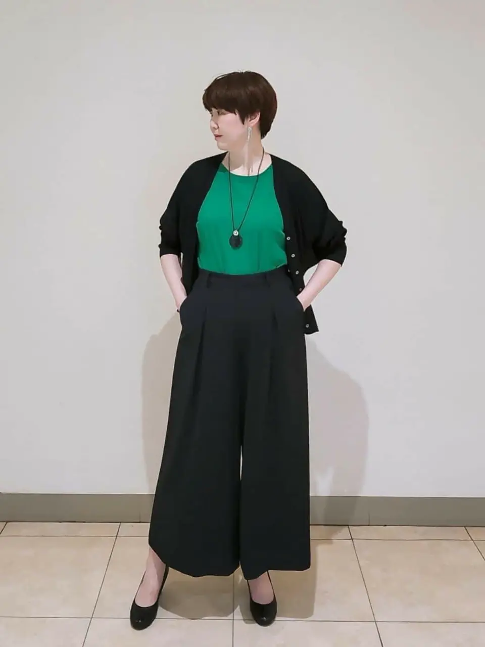 23区 L スタッフ コーディネート画像