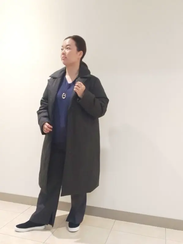  スタッフn コーディネート画像