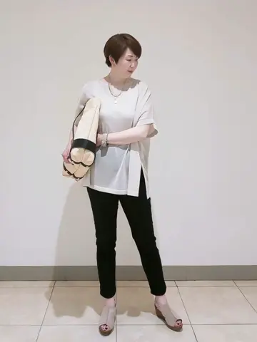 23区 L スタッフ コーディネート画像