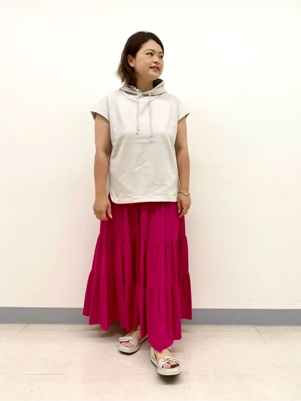  上山 コーディネート画像