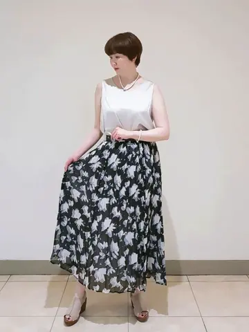 23区 L スタッフ コーディネート画像