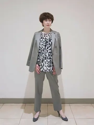 23区 L スタッフ コーディネート画像