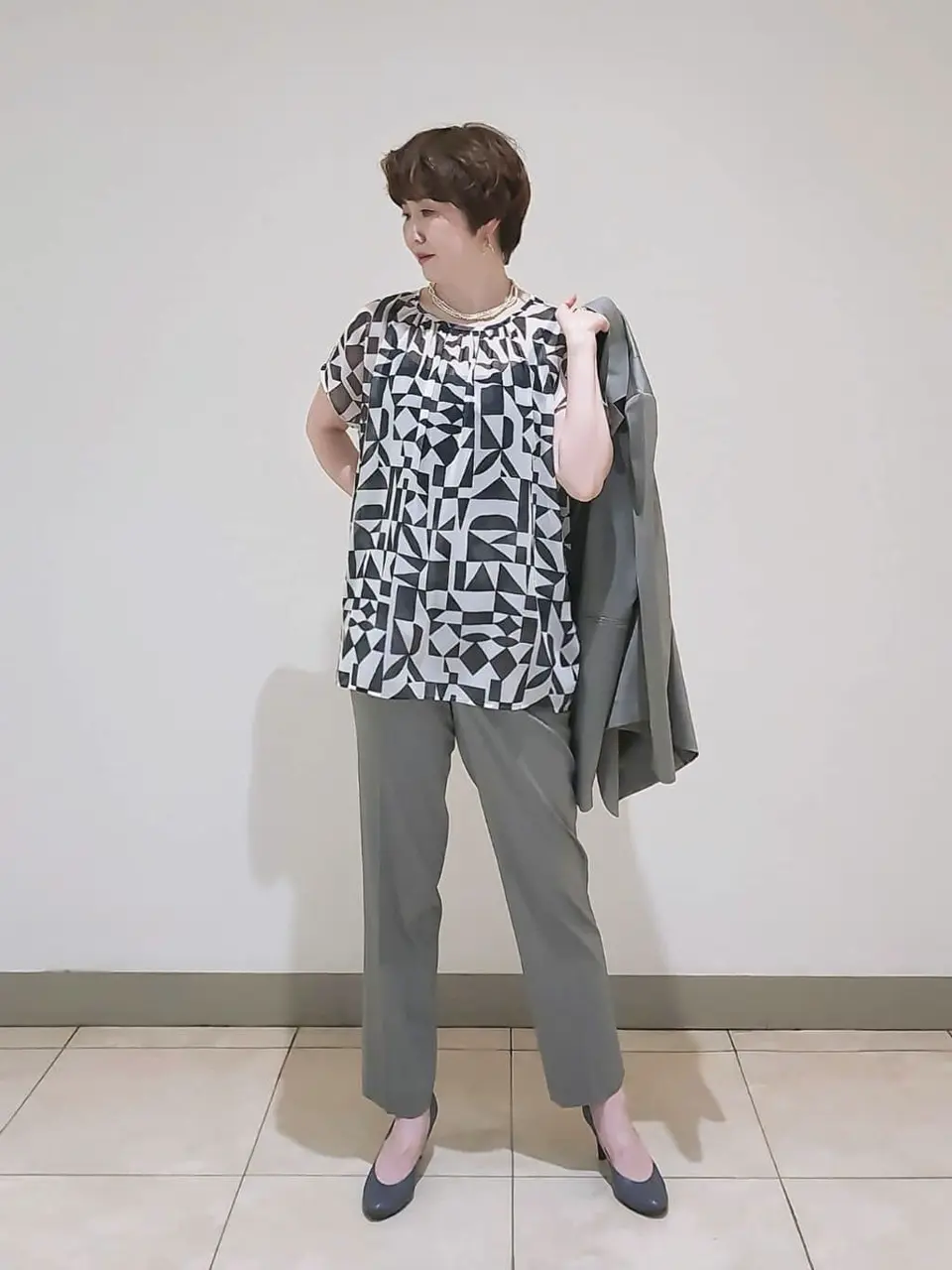 23区 L スタッフ コーディネート画像