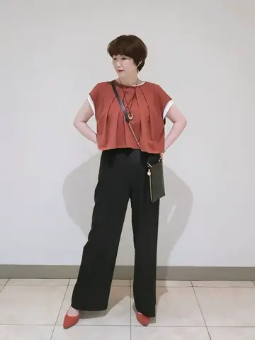 23区 L スタッフ コーディネート画像