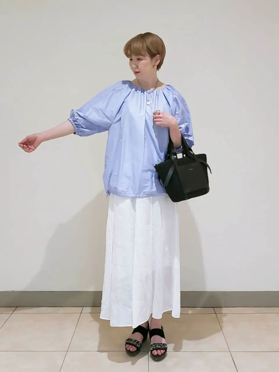 23区 L スタッフ コーディネート画像