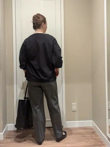 23区 L スタッフn コーディネート画像