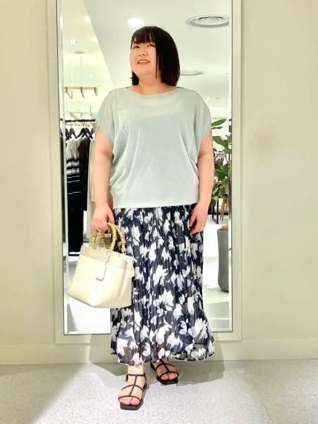 23区 L 杉山 コーディネート画像