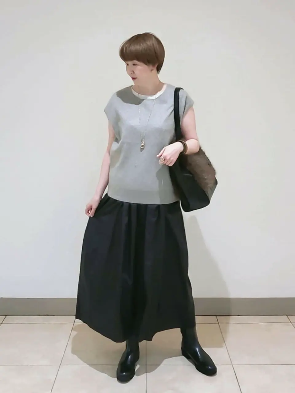 23区 L スタッフ コーディネート画像