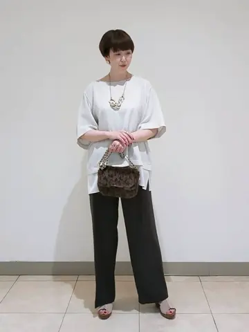 23区 L スタッフ コーディネート画像