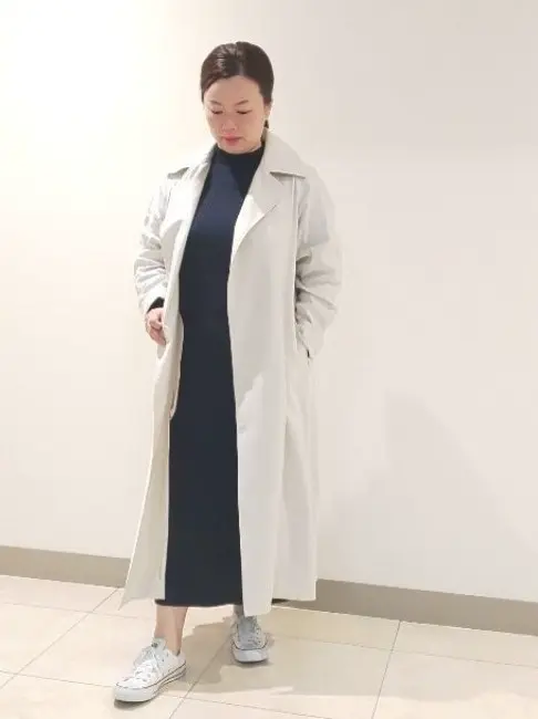  スタッフn コーディネート画像