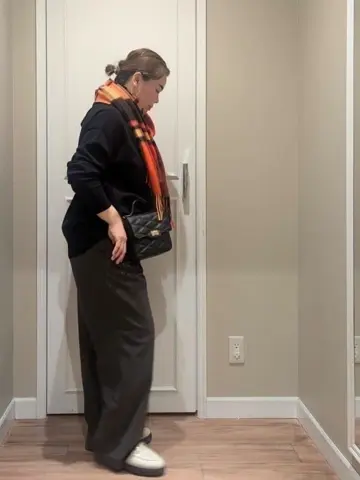 23区 L スタッフn コーディネート画像