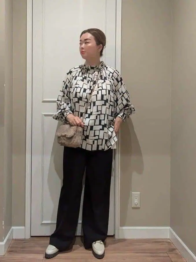 23区 L スタッフn コーディネート画像