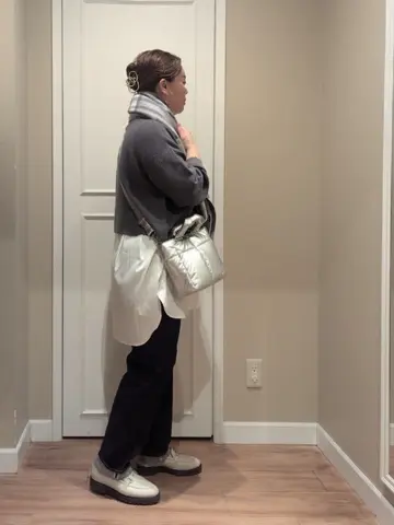 23区 L スタッフn コーディネート画像