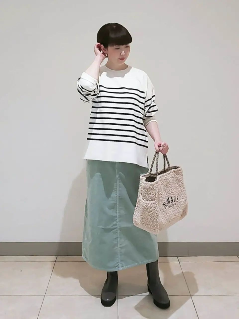 23区 L スタッフ コーディネート画像