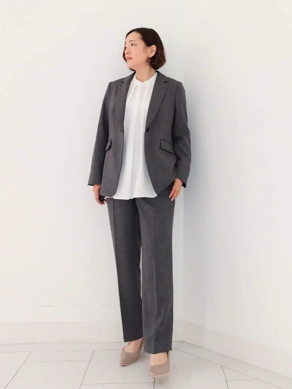  ナオミ コーディネート画像