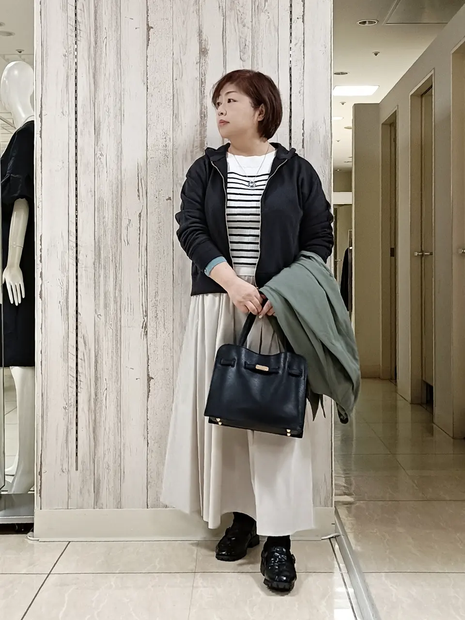 23区 L 中村 コーディネート画像