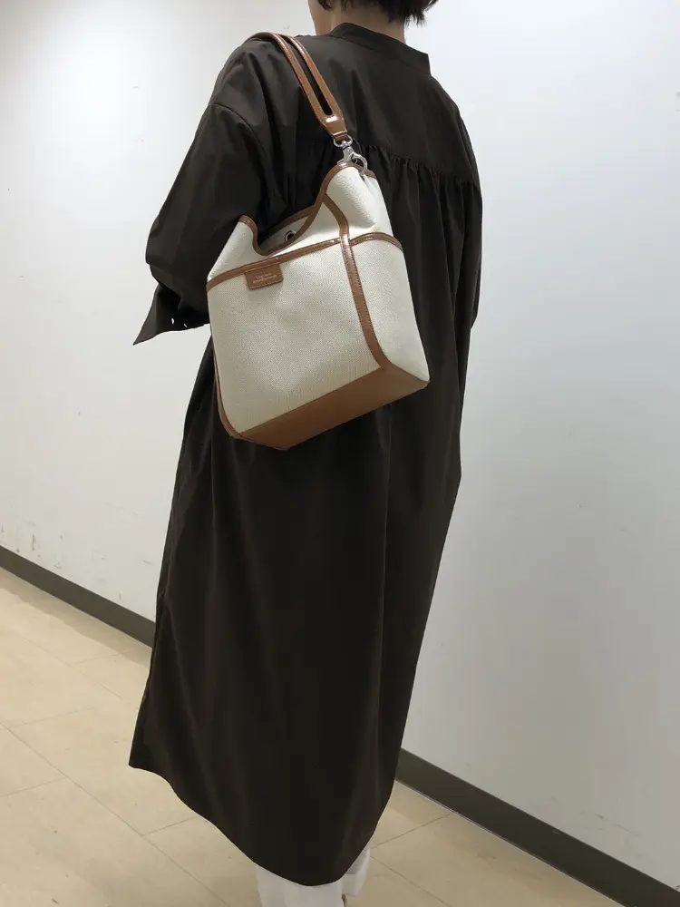 23区 L 鈴木 コーディネート画像