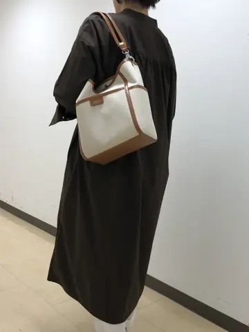 23区 L 鈴木 コーディネート画像