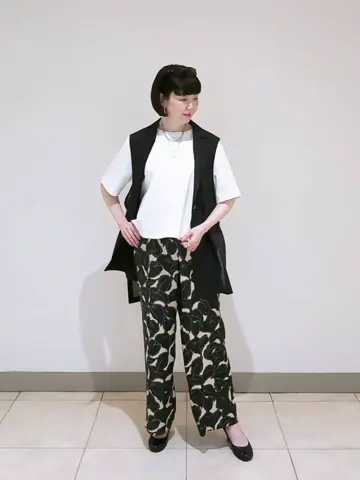 23区 L スタッフ コーディネート画像