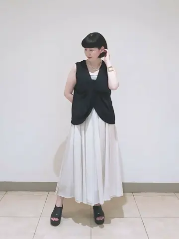 23区 L スタッフ コーディネート画像