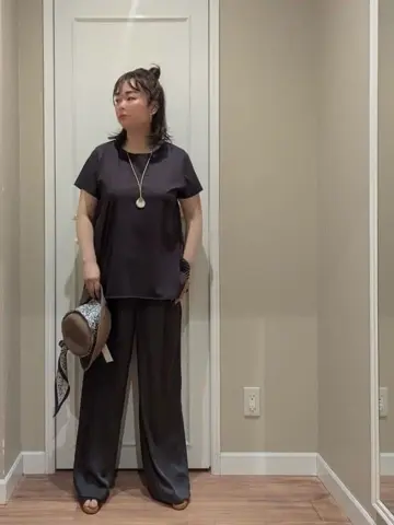 23区 L スタッフn コーディネート画像