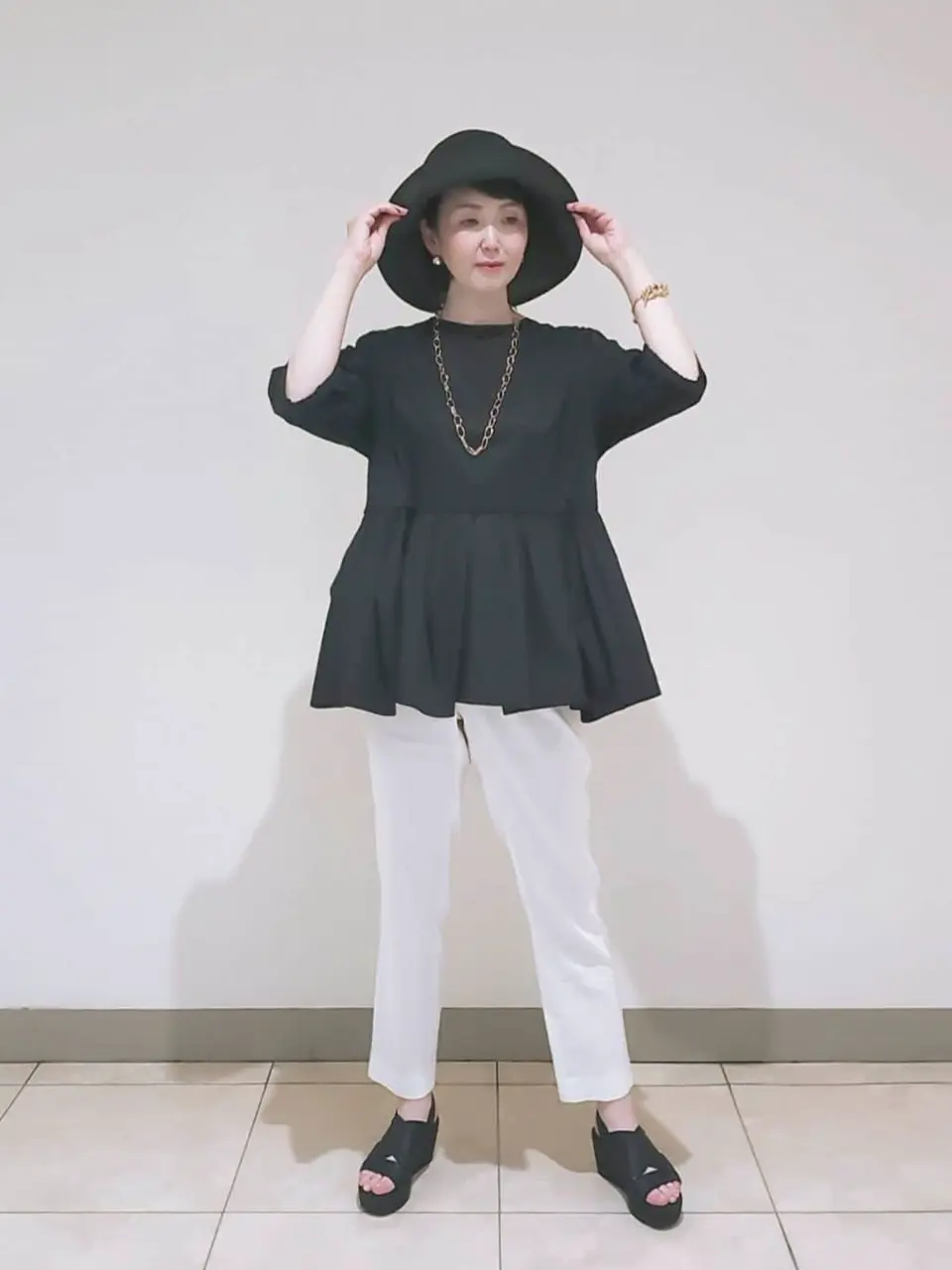 23区 L スタッフ コーディネート画像