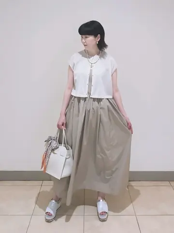 23区 L スタッフ コーディネート画像