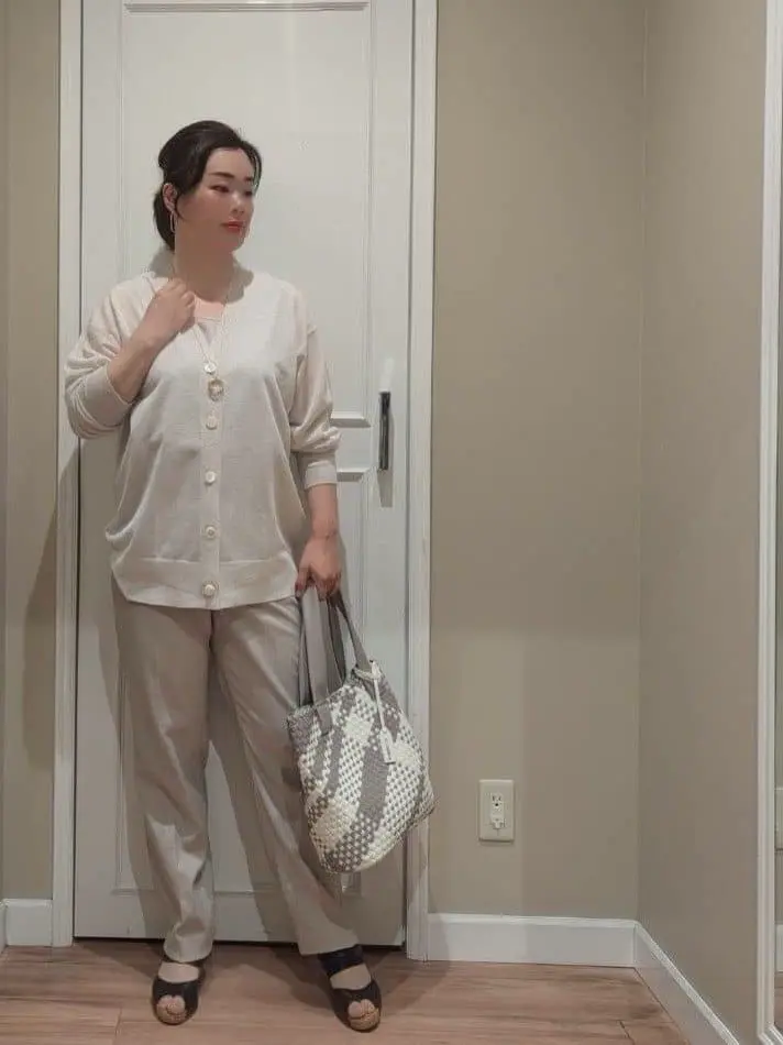 23区 L スタッフn コーディネート画像