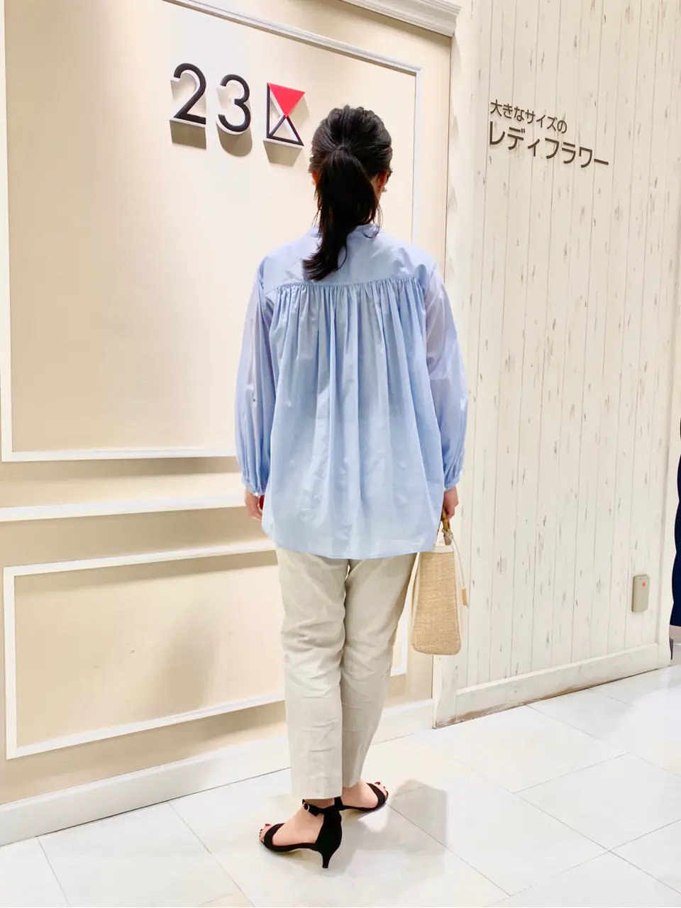 23区 L 笹川 コーディネート画像