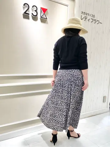 23区 L 笹川 コーディネート画像