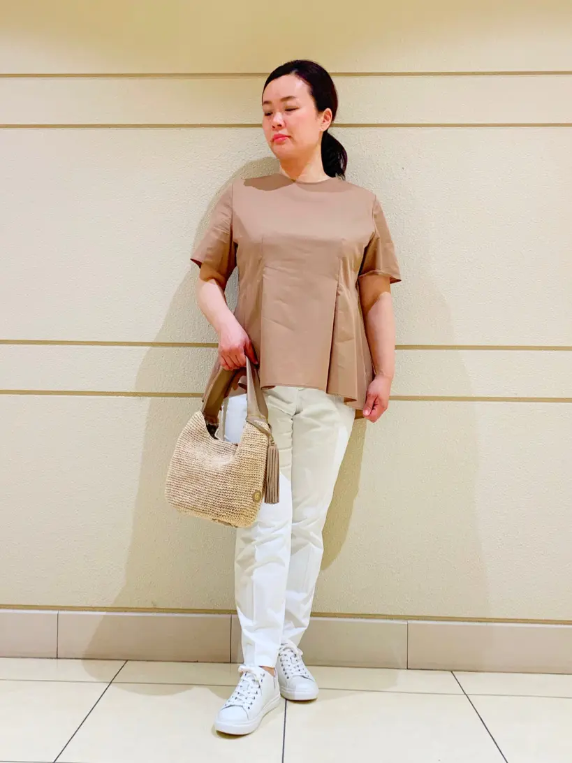 23区 L スタッフn コーディネート画像