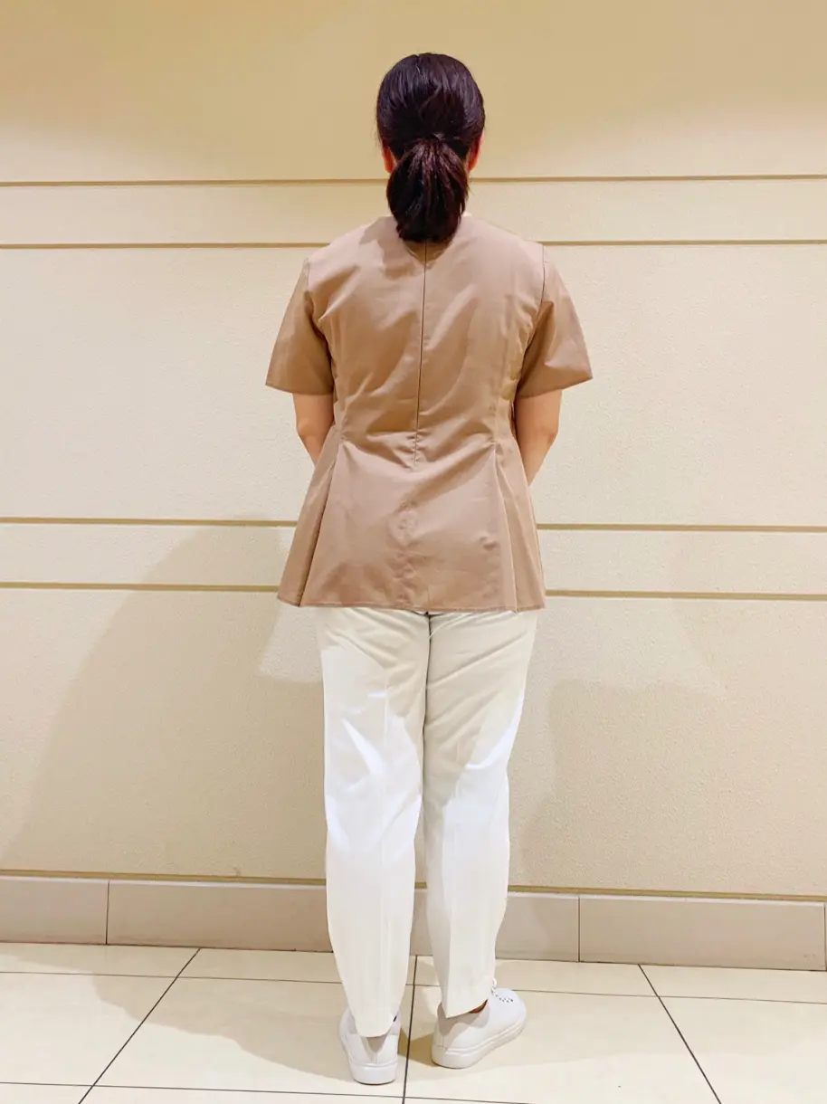 23区 L スタッフn コーディネート画像