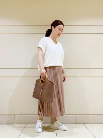 23区 L スタッフn コーディネート画像