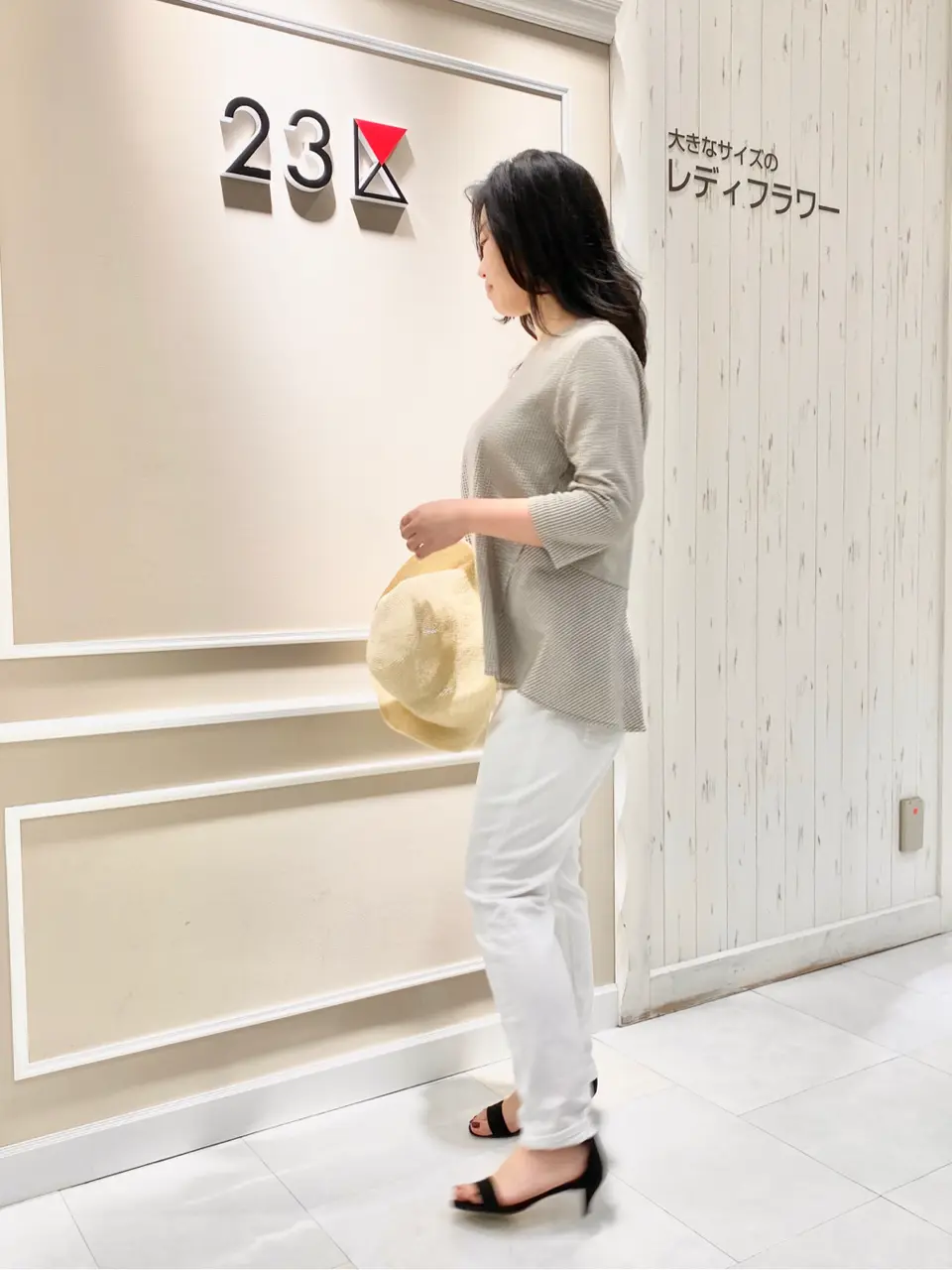 23区 L 笹川 コーディネート画像