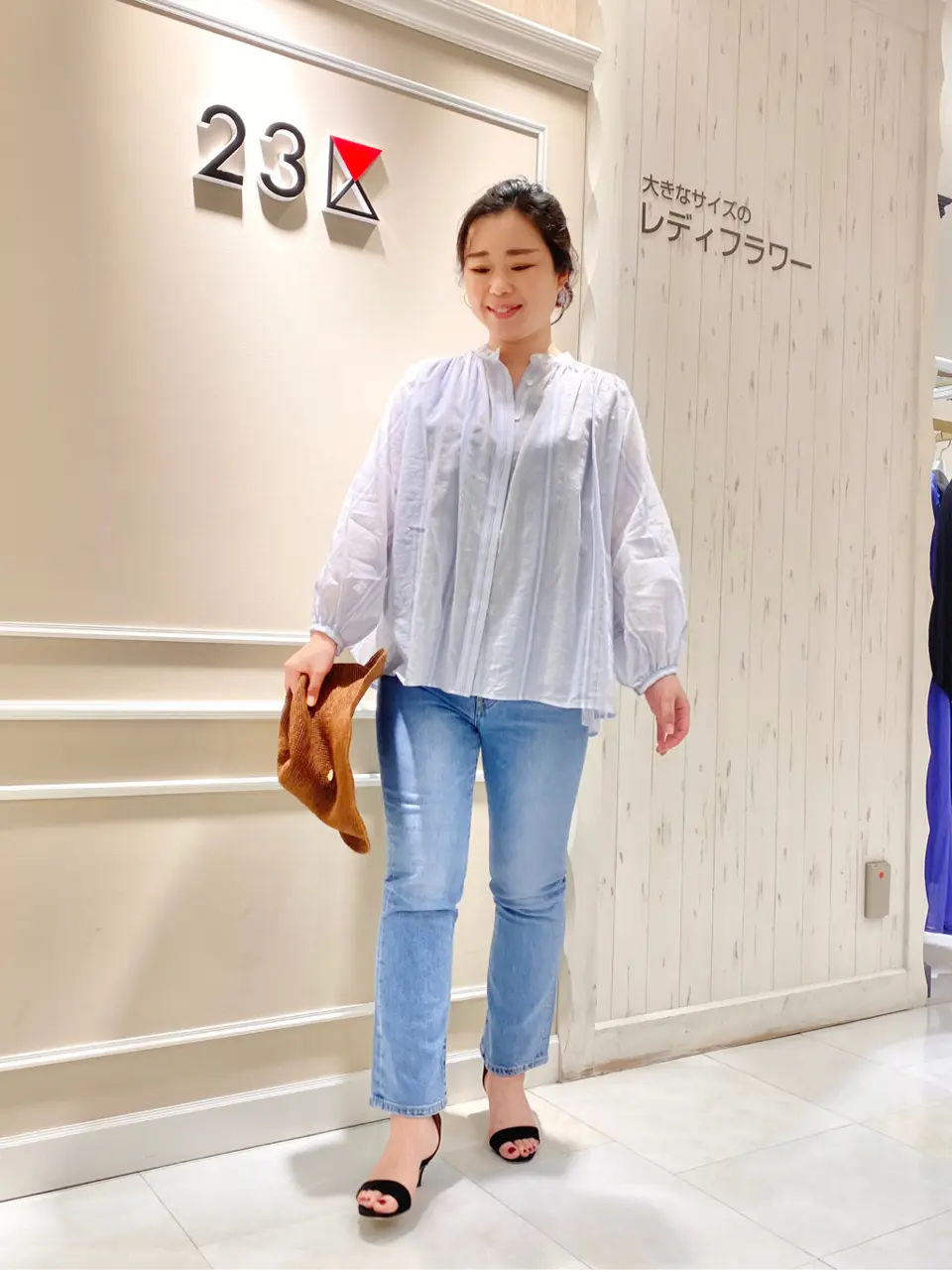23区 L 笹川 コーディネート画像