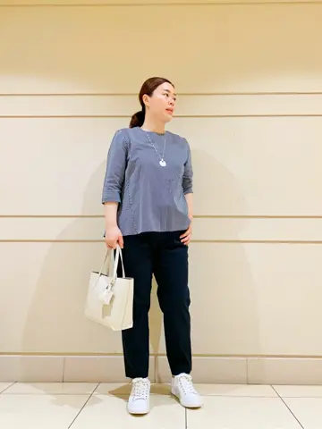 23区 L スタッフn コーディネート画像